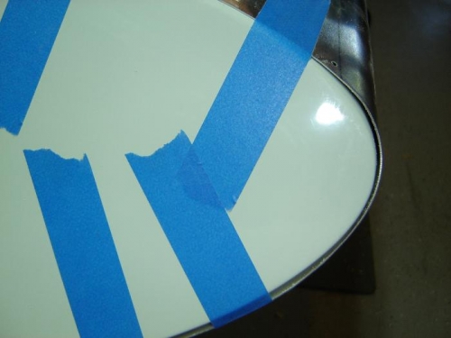 Good shot of the LE gaps.