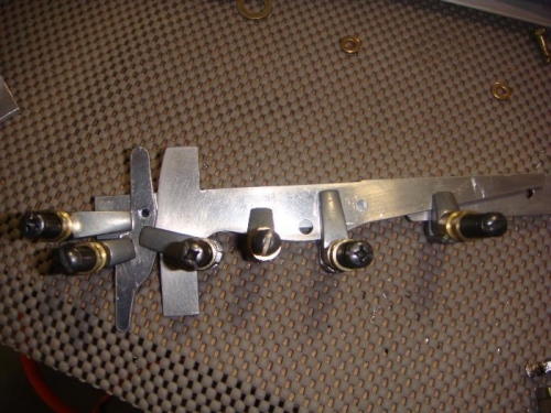 Latch clamped with minor adjustments
