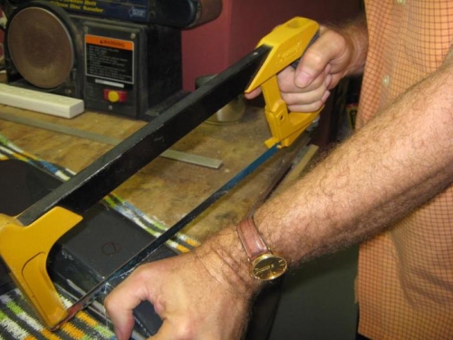 Cutting the balance horn