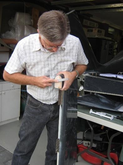 Filing elevator horn.