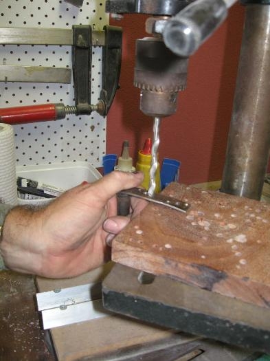 Drilling the outboard  bracket to take  nut plates