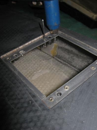 Riveting in the nut plates