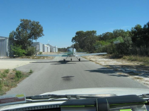 Following the taxiing Lightning