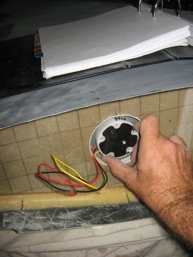 Feeling to locate the top & bottom tank clearance.