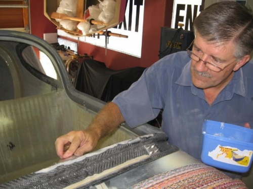 Bulk applying of resin