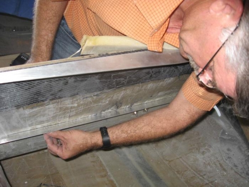 Fitting the support rail on the back of the seat