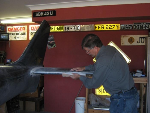 Sanding & filling leading edge horozontal fin