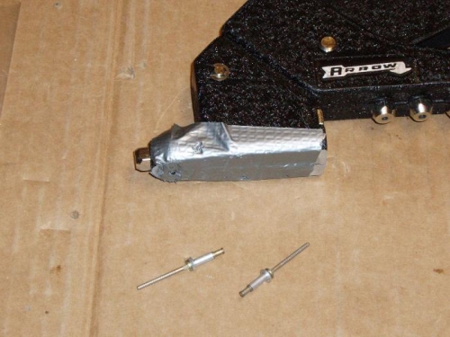 Ground off rivet puller for Cherrymax rivets
