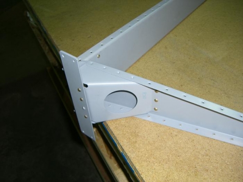 R904 rib and associated parts