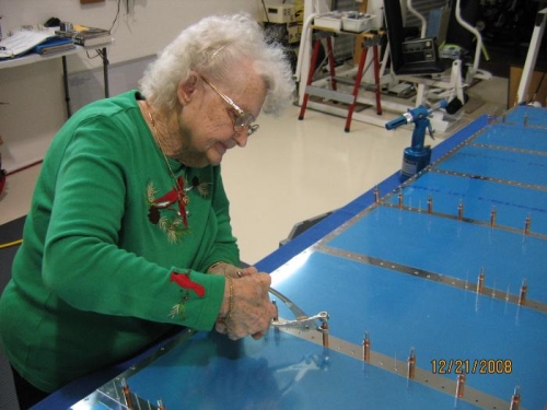 Mom Harter Inserts a Cleco