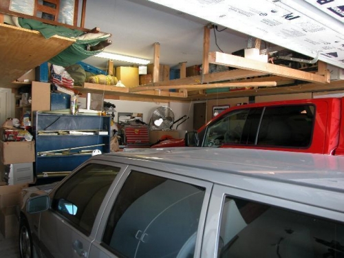 You can see it pretty crowded.  With the 4 extra feet I have my tools, a roll away table etc.