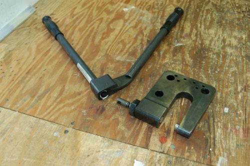 broken rivet squeezer