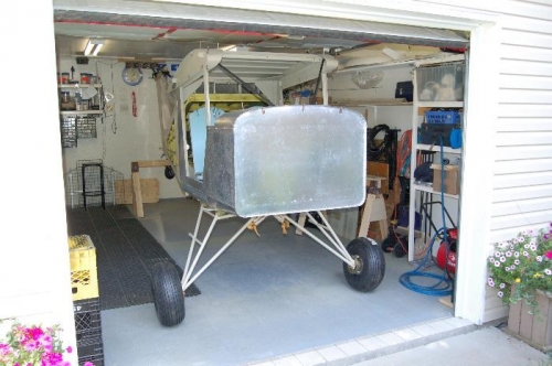 main wheels on