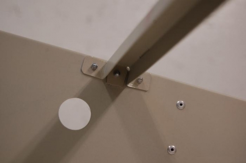 bottom stringer at rib#12