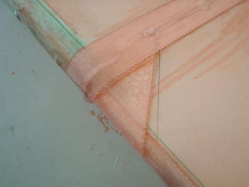 Rear spar to tip bow step down,gusset applied to strenghten around tube raw end