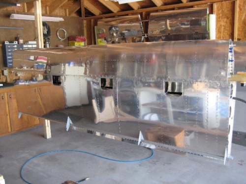 Right bottom wing with skins riveted on