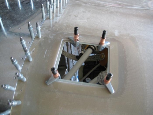 Flange for the oil door to sit in