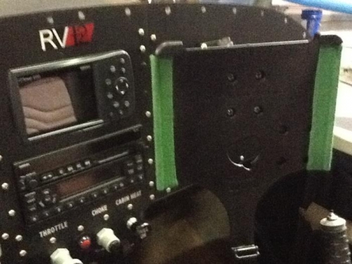 RAM mount installed.