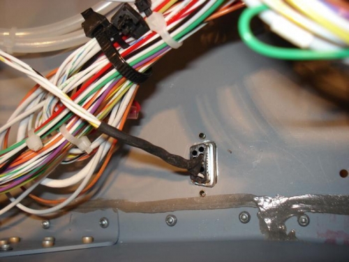 Data connector from top.