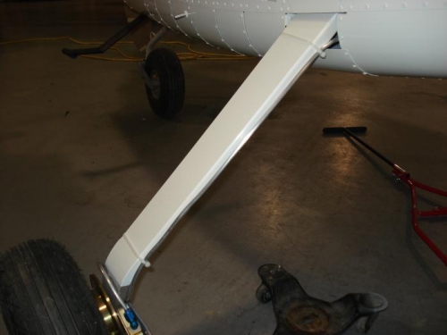 Brake lines polished and tied down.