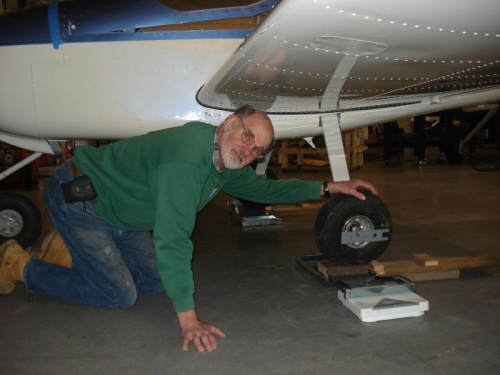 Me nervous - will it fall off the scales?