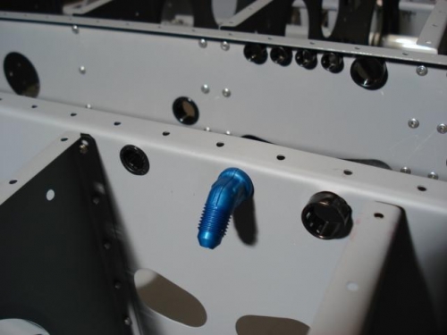 Fuel fitting - early install.