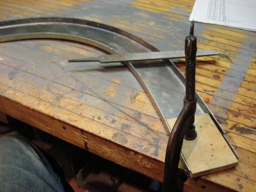 Flat filing roll bars.