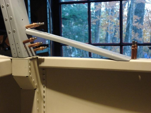 Roll bar support frame.