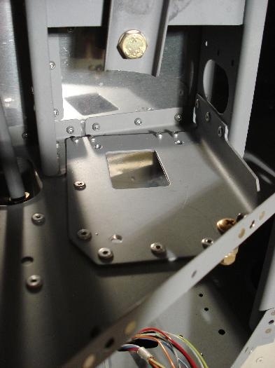 Pitch servo doubler installed.