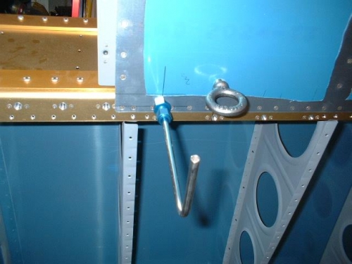 Pitot tube test fitted to the spar