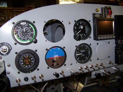Dynon D10A EFIS removed from panel