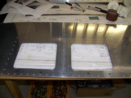 Two deburred and perfectly smooth access panels