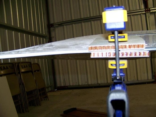 Left wing tip trailing edge clamped to aileron trailing edge - just the top clecoes in