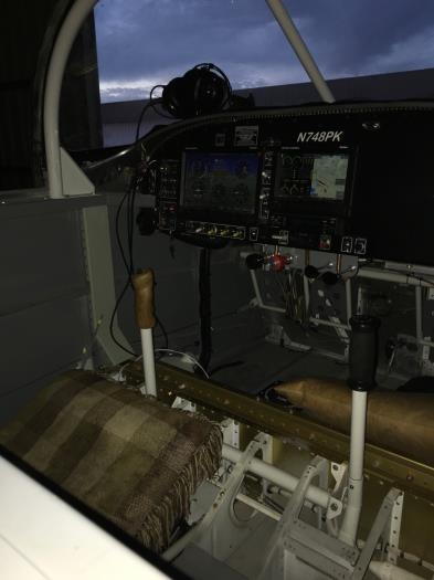 Pilot and copilot stick lengths set.