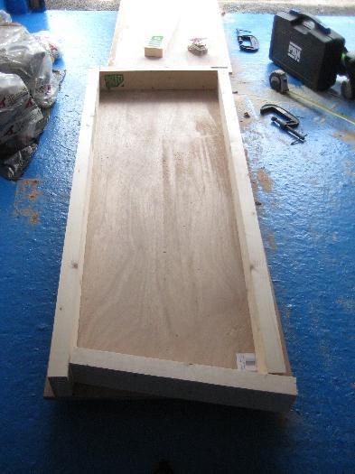 Construction of the table top frame
