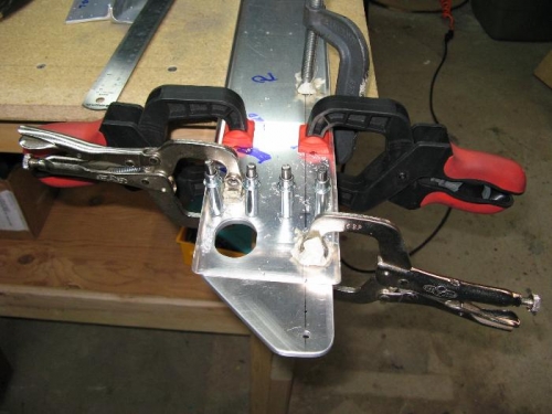 Aligned Attach Plate with chord line