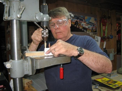 Drilling bushing hole