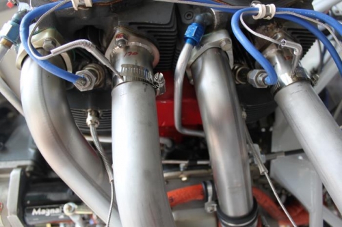 Pilot (left) side cylinders 2&4 EGT point forward slightly.