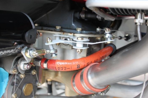 Mixture cable put on top of bellcrank. Different spacers put on other end of bellcrank. Works fine now