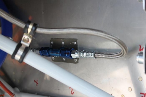 All lines tightened 1-1 1/2 flats from finger tight.