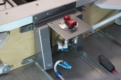 Seat pan structure in place. Side supports in place. Selector in place.