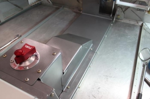 Forward tunnel cover in place. Pump cover in place.  All screws in place.