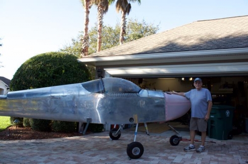 Obligitory builder picture.