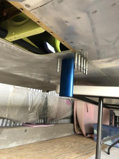 This located the pitot about 6 inches below the wing skin per plans.