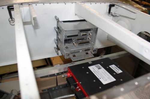 Panel ribs support the stack by attachment to sub panel.