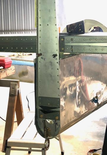 6 holes in the rear spar /fuselage attach.