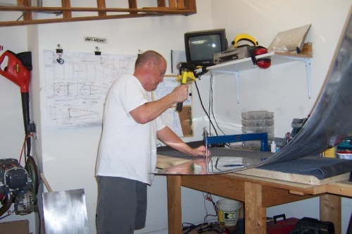 Making best use of cramped quarters for the large wing skins