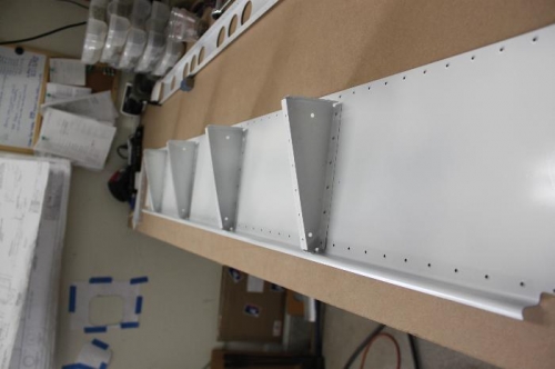 I put a new worktable top on to replace the beat up one I had.