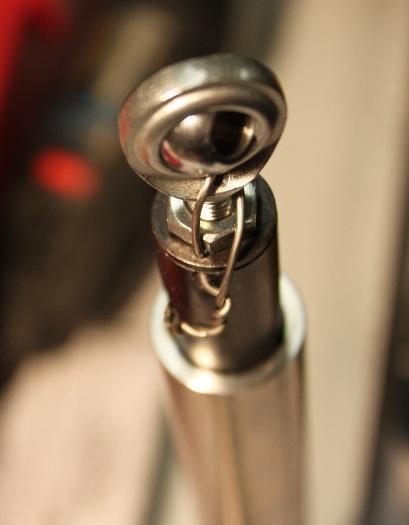 No wire twists between bearing and shaft hole. Only after  the actuator hole