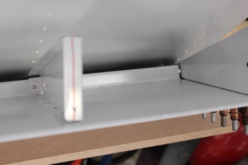 Looking at inner rib where overhanging skin will get trimmed when fit to fuselage.